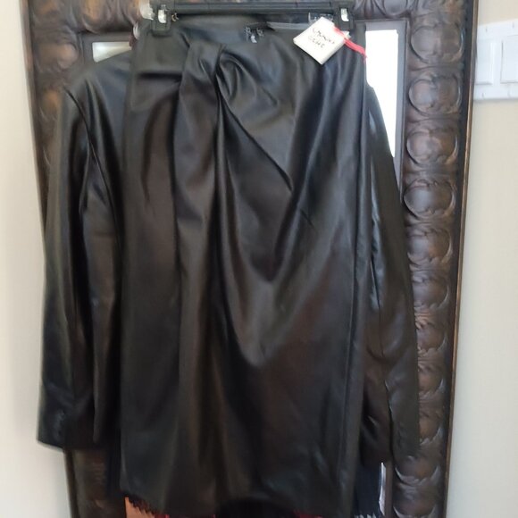 Women's Faux Leather Faux Wrap Black Pencil Skirt - Picture 1 of 10